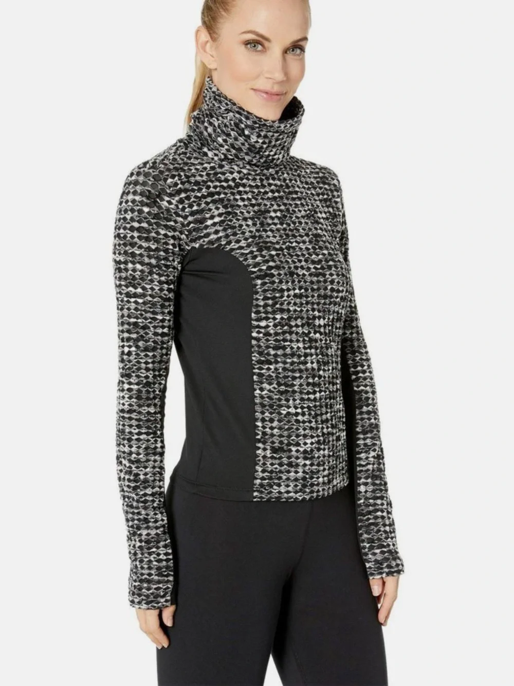 Nike Pro Hyperwarm Womens Pullover Long Sleeve Training Top S thermal shirt